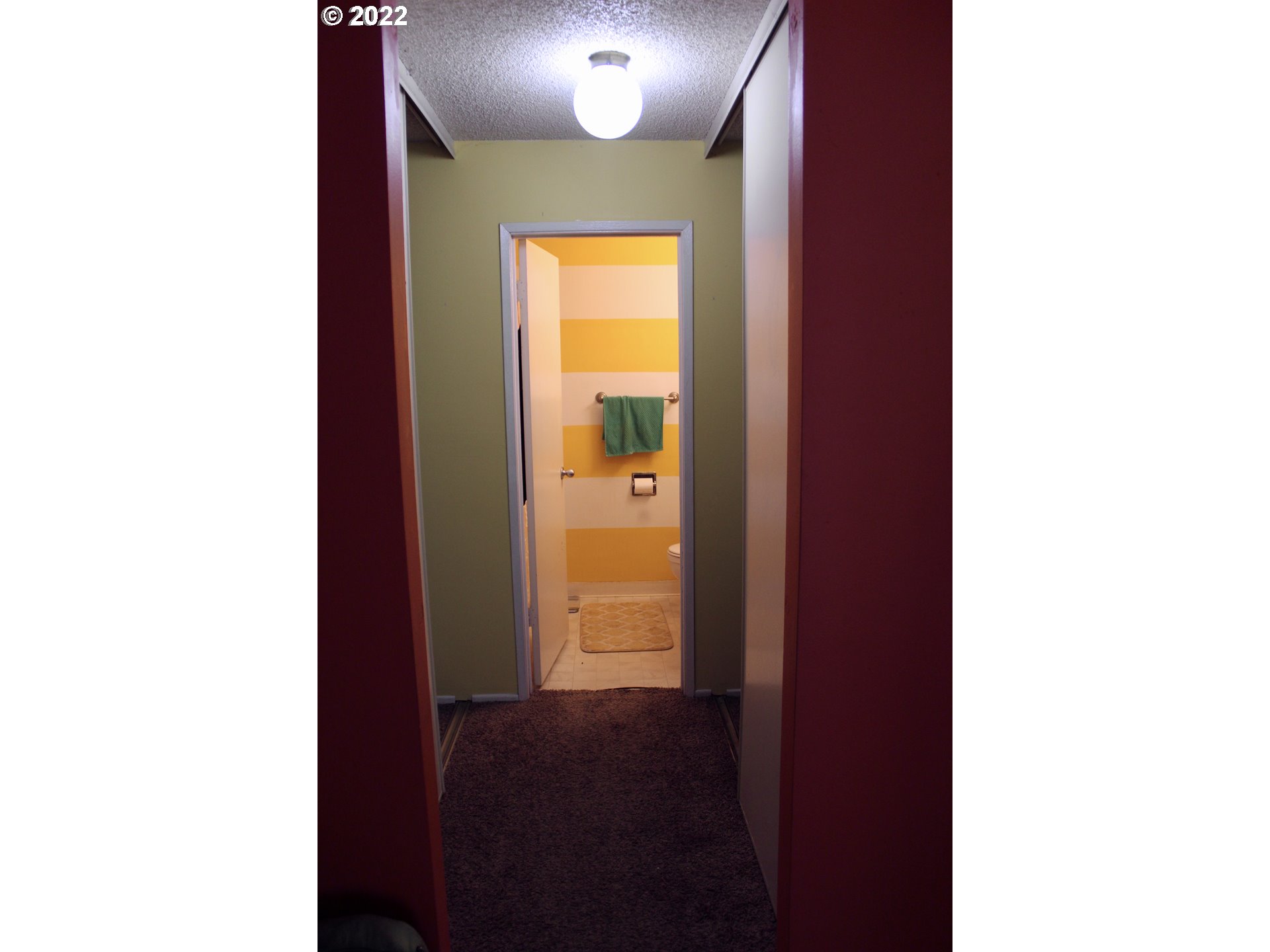 6745 Southwest Scholls Ferry Road, Unit 18 Beaverton, OR 97008 - Photo 20 of 21 Bedroom, Owner's Suite