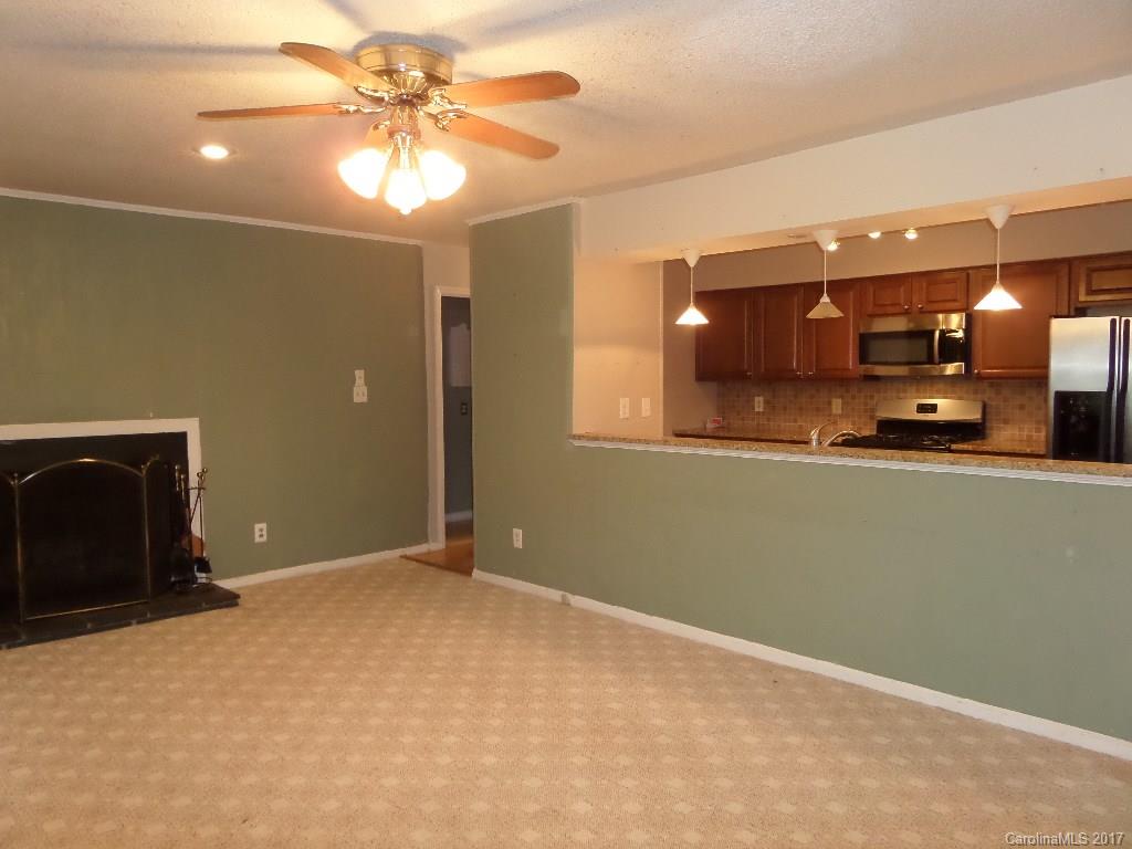 9024 Raintree Lane Charlotte, NC 28277 - Photo 4 of 21