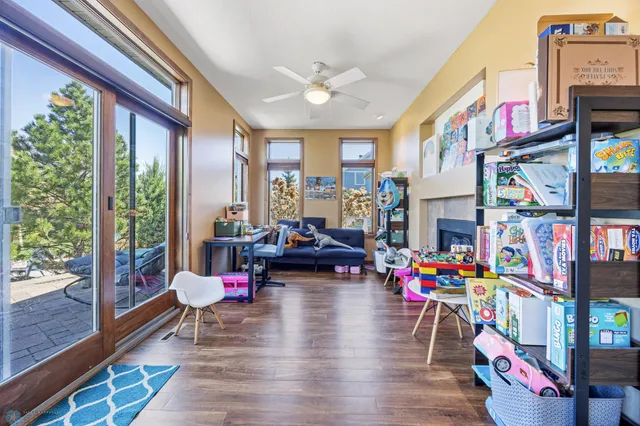 $709,900 | 6048 27th Street South, Fargo, ND 58104