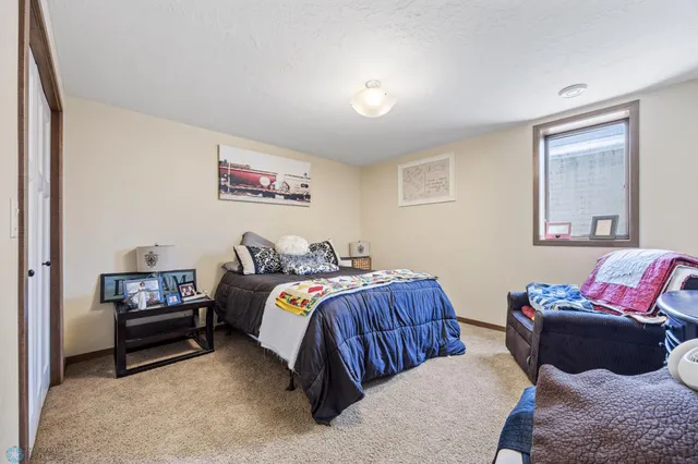 $724,900 | 6048 27th Street South, Fargo, ND 58104