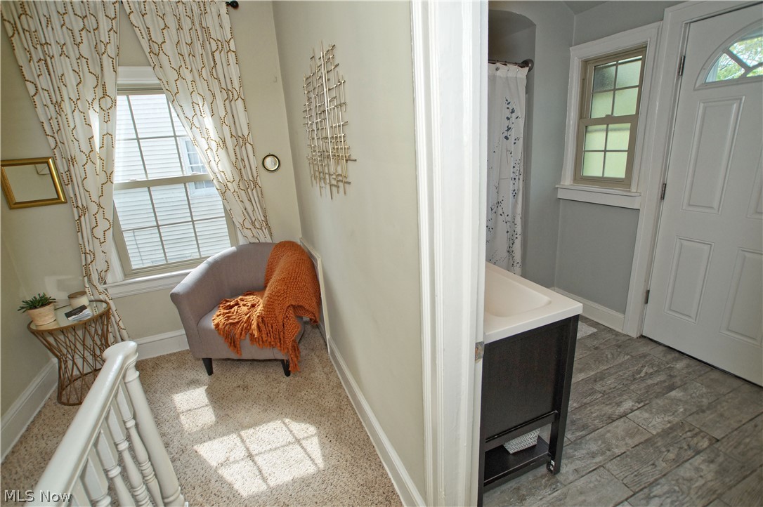 2994 Ludlow Road Cleveland, OH 44120 - Photo 20 of 32