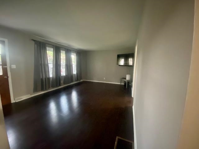 5711 Stacer Road Newburgh, IN 47630 - Photo 4 of 16 Gallery Image 4