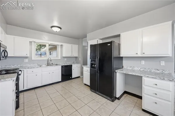 $376,000 | 1014 Fosdick Drive, Colorado Springs, CO 80909