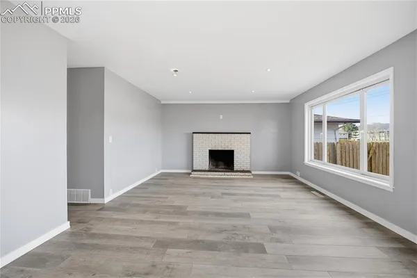 $376,000 | 1014 Fosdick Drive, Colorado Springs, CO 80909
