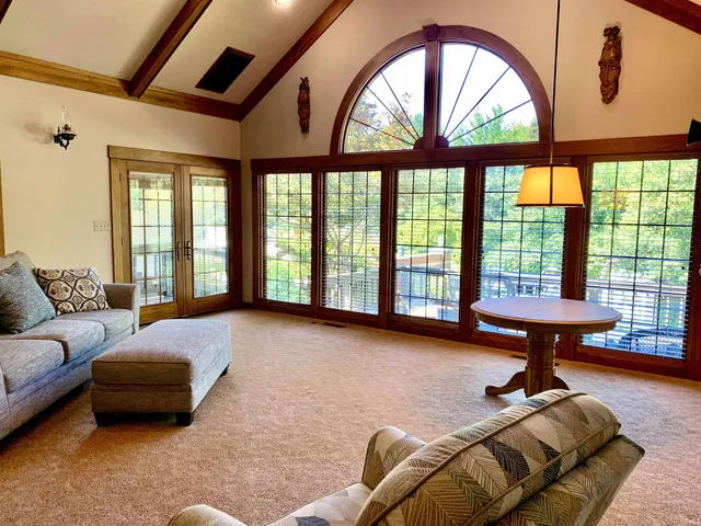 $520,000 | 1111 Washington Street, Covington, IN 47932