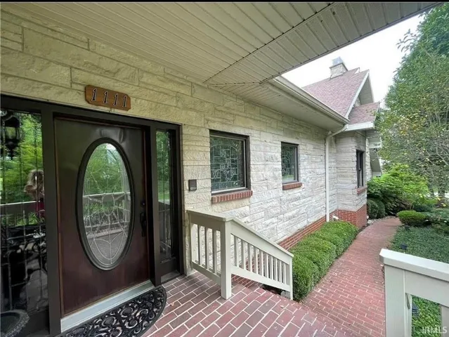 $520,000 | 1111 Washington Street, Covington, IN 47932