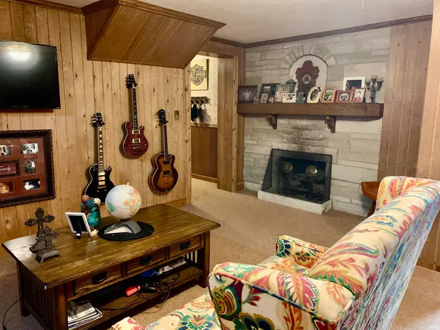 $520,000 | 1111 Washington Street, Covington, IN 47932