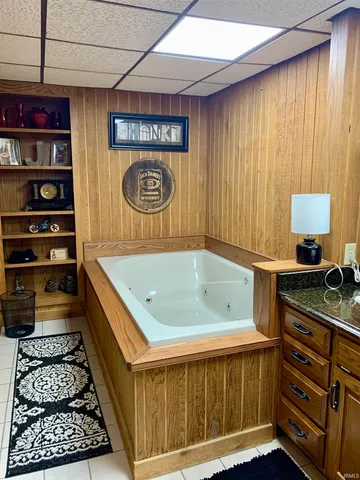 $520,000 | 1111 Washington Street, Covington, IN 47932