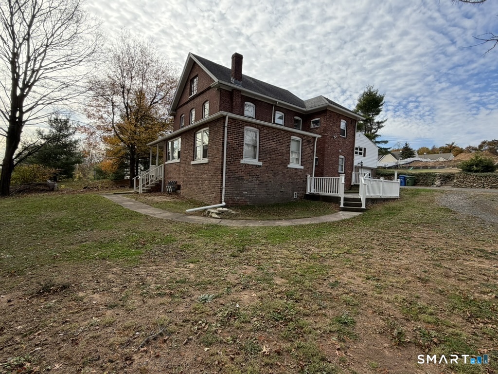 2964 State Street Hamden, CT 06517 - Photo 1 of 28