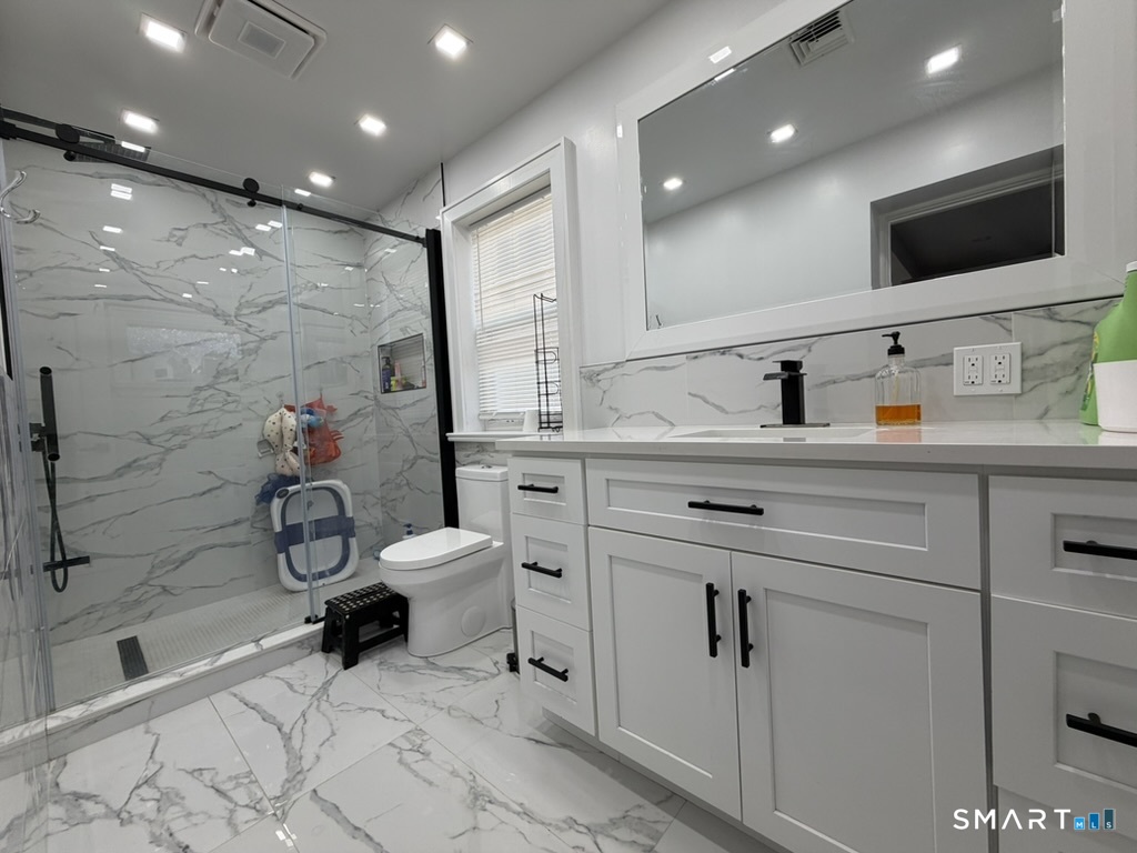 2964 State Street Hamden, CT 06517 - Photo 25 of 28