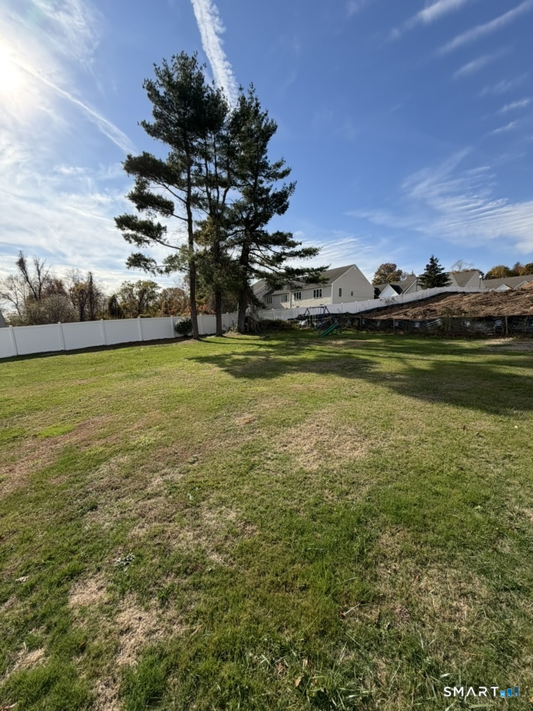 2964 State Street Hamden, CT 06517 - Photo 5 of 28