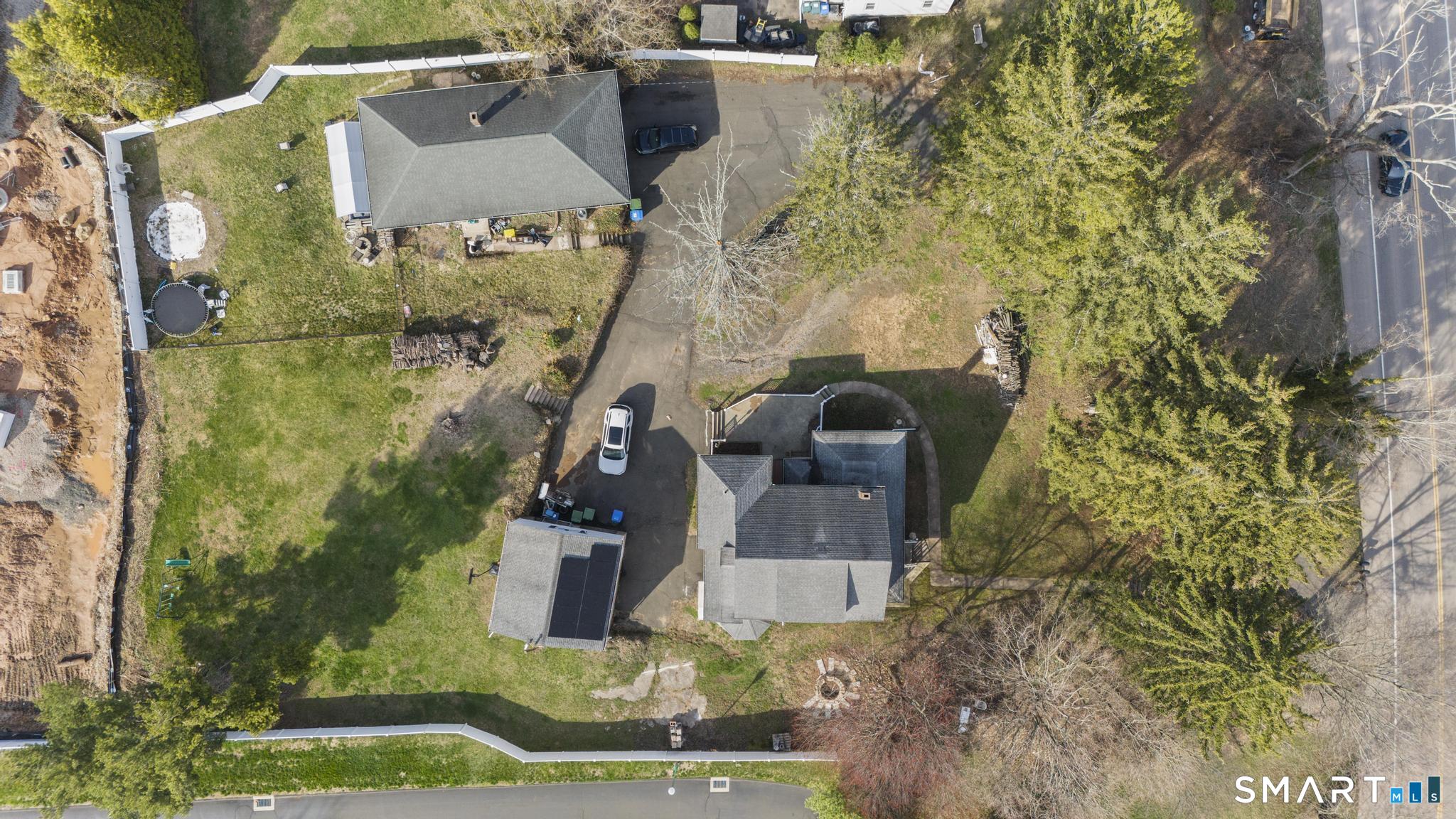 2964 State Street Hamden, CT 06517 - Photo 6 of 37