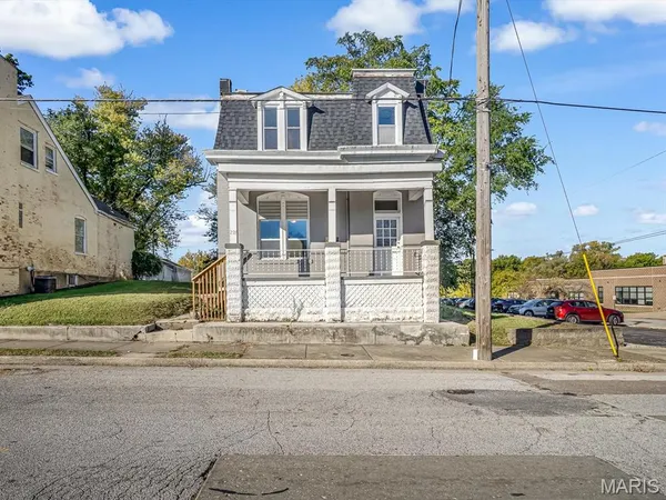 $150,000 | 221 North 2nd Street, Belleville, IL 62220