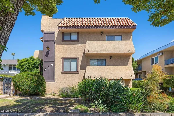 $3,300 | 697 East California Boulevard, Unit 6, Pasadena, CA 91106