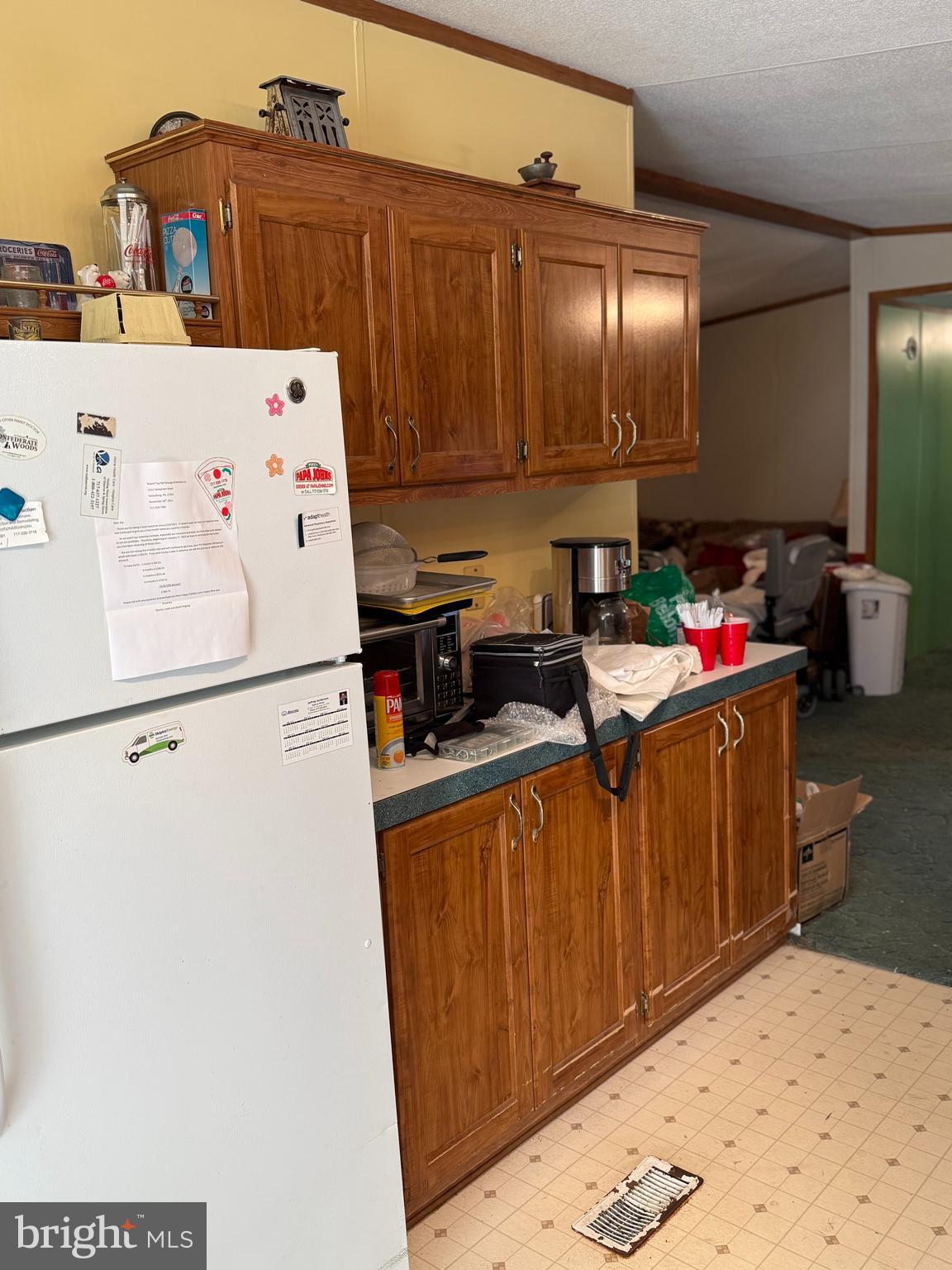 90 Knight Road, Unit TR 35 Gettysburg, PA 17325 - Photo 6 of 16 a utility room with dryer and washer