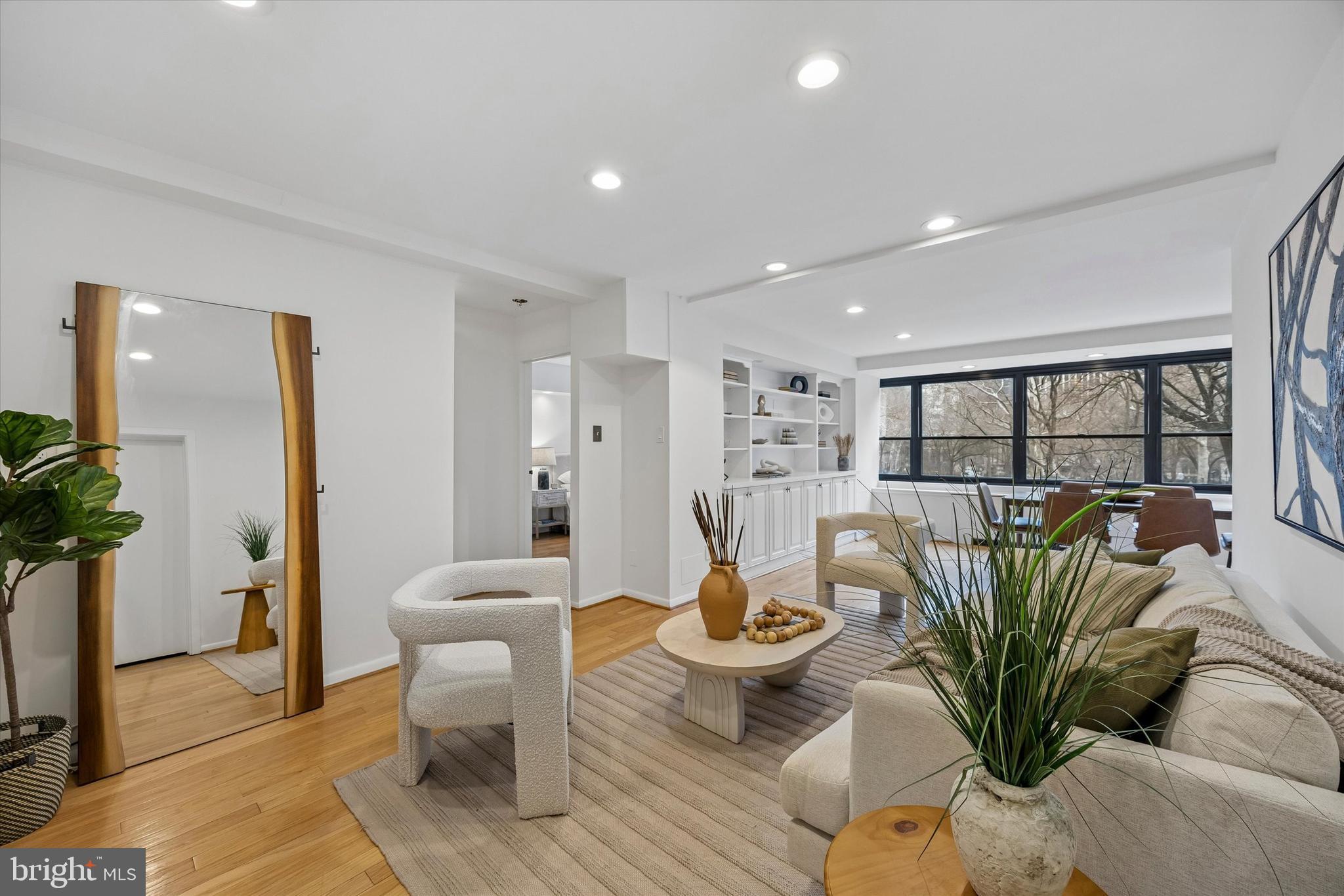 1810 Rittenhouse Square, Unit 403 Philadelphia, PA 19103 - Photo 1 of 1 Gallery Image 1