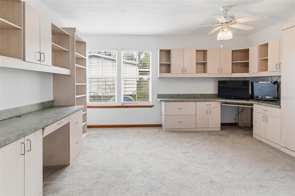 299 Riley Lake Drive Hawthorne, FL 32640 - Photo 32 of 67