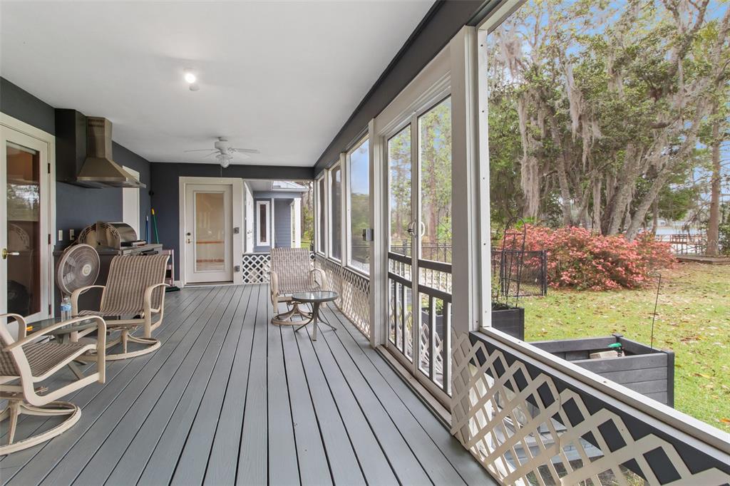 299 Riley Lake Drive Hawthorne, FL 32640 - Photo 40 of 67