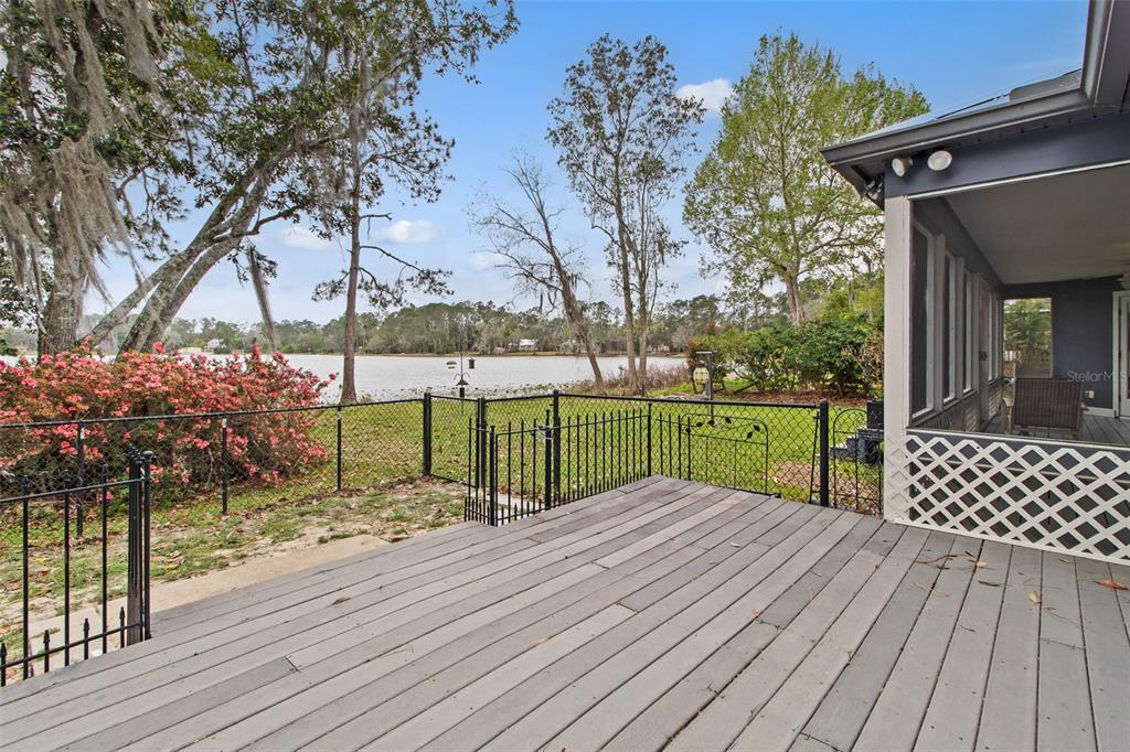 299 Riley Lake Drive Hawthorne, FL 32640 - Photo 43 of 67