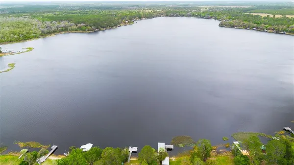 $425,000 | 299 Riley Lake Drive, Hawthorne, FL 32640