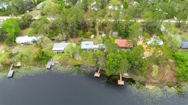 $425,000 | 299 Riley Lake Drive, Hawthorne, FL 32640