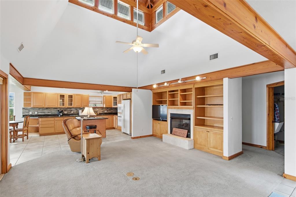 299 Riley Lake Drive Hawthorne, FL 32640 - Photo 7 of 67