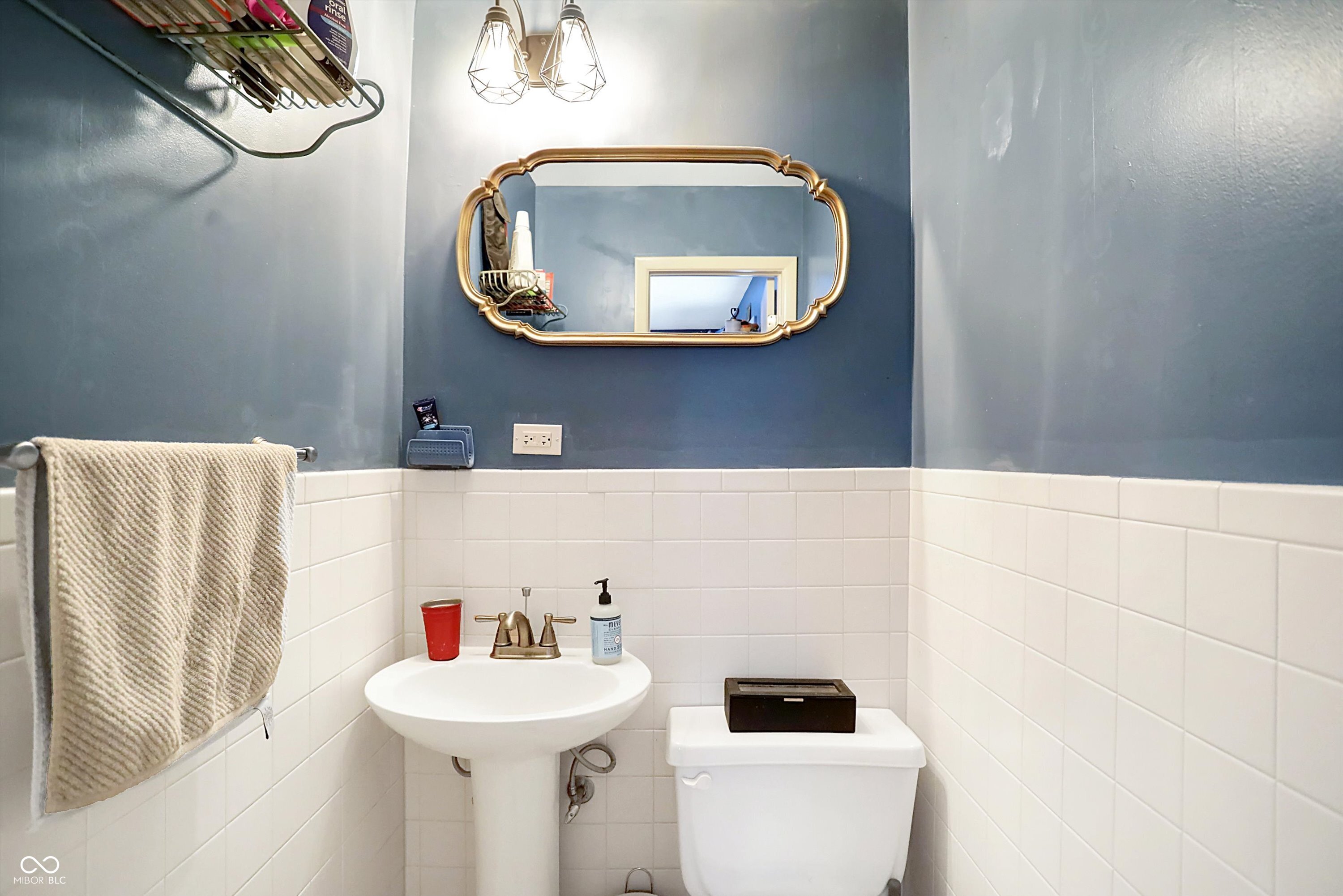 7242 Graham Road Indianapolis, IN 46250 - Photo 13 of 41 Gallery Image 13