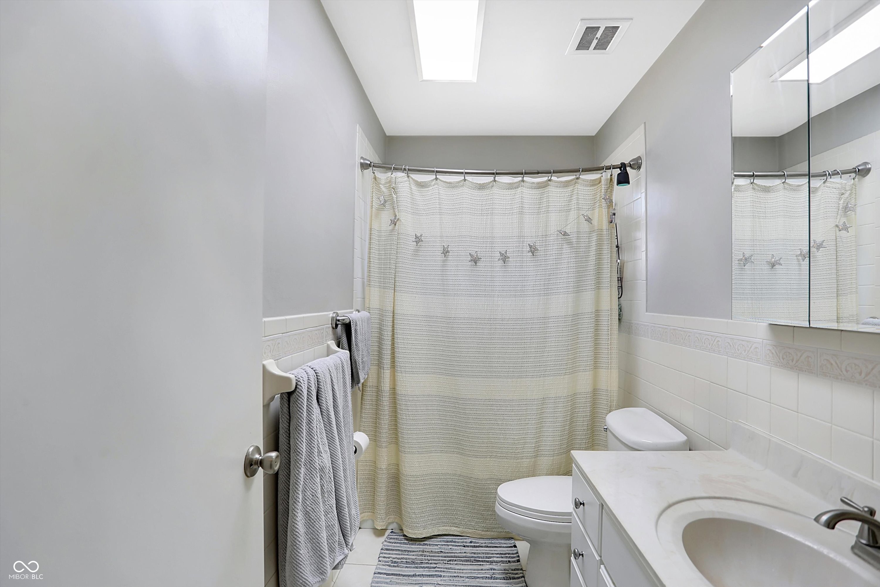 7242 Graham Road Indianapolis, IN 46250 - Photo 15 of 41 Gallery Image 15