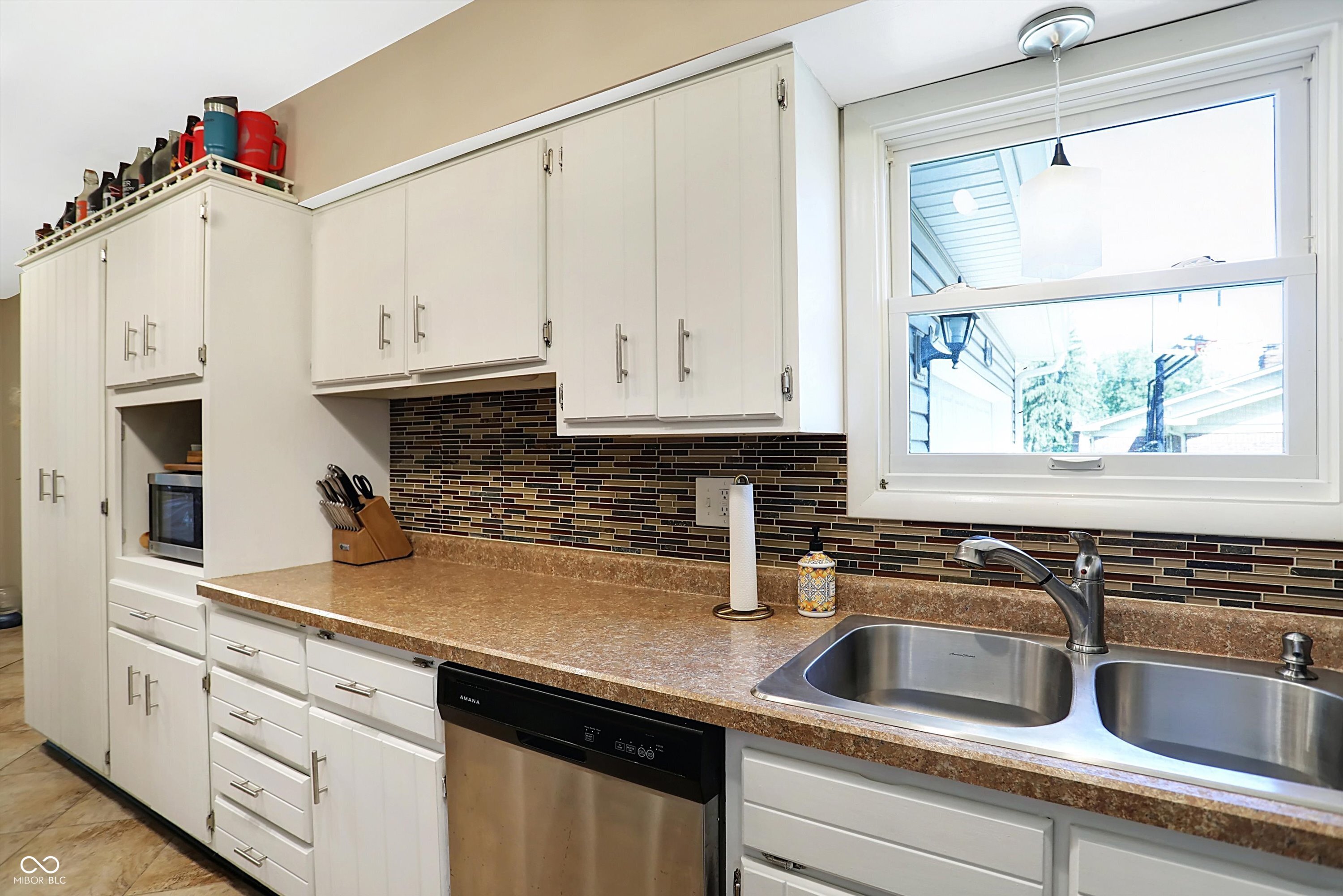 7242 Graham Road Indianapolis, IN 46250 - Photo 24 of 41 Gallery Image 24