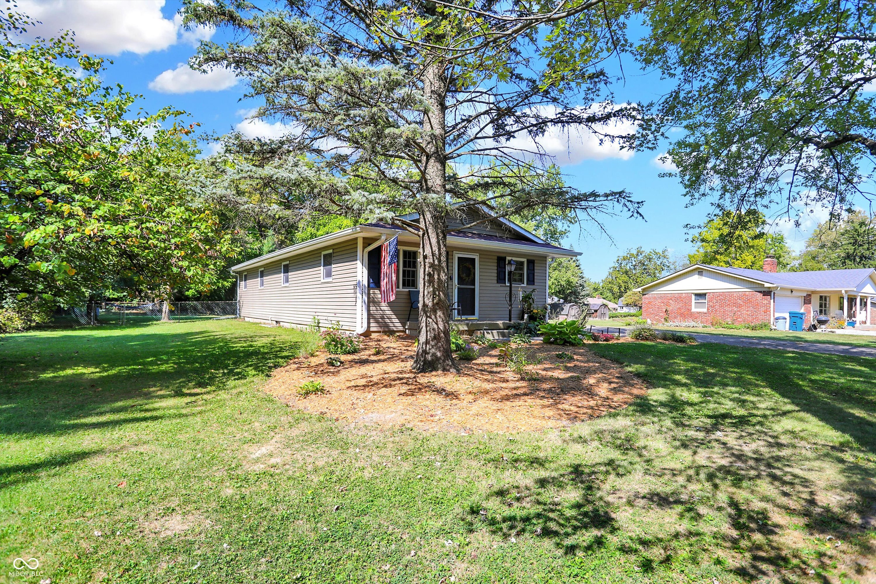 7242 Graham Road Indianapolis, IN 46250 - Photo 3 of 41 Gallery Image 3