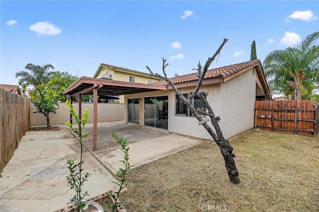 129 Olivetree Drive Perris, CA 92571 - Photo 31 of 33