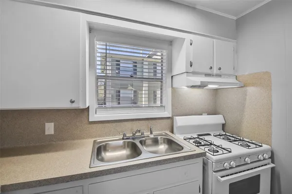 $900 | 1511 Broadmoor Drive, Unit D, Bryan, TX 77802