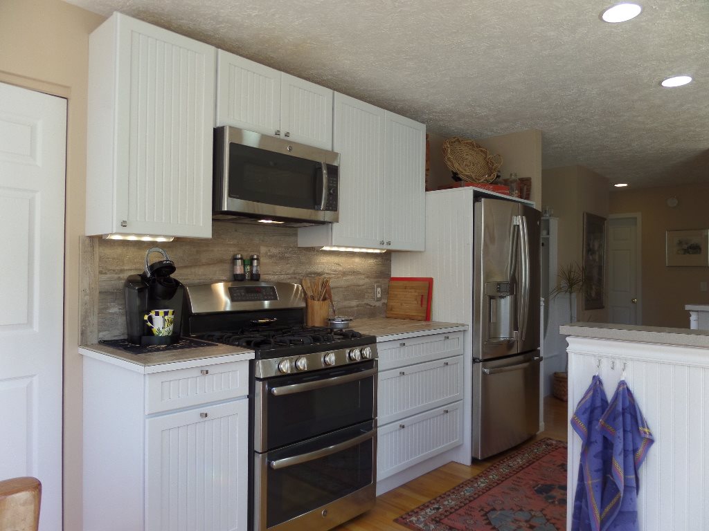 696 Fisher Road Traverse City, MI 49685 - Photo 4 of 55 1860442-3.JPG