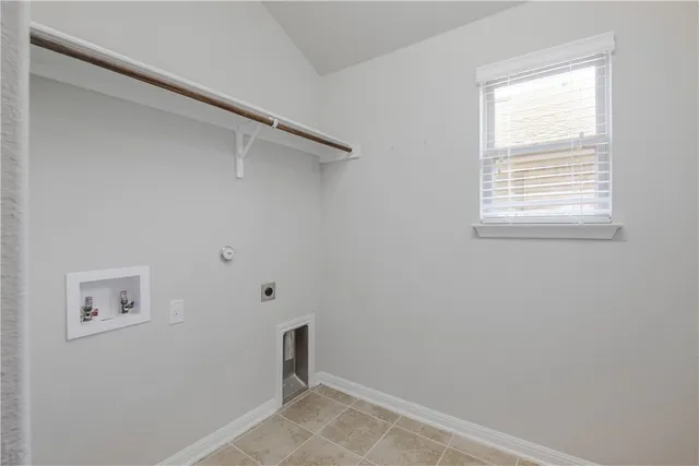 $2,400 | 7220 Longford Trail, Austin, TX 78754