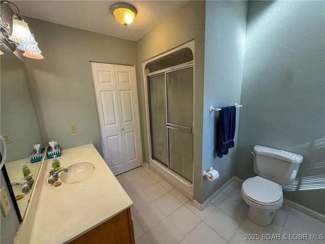 $549,000 | 22471 Hwy Mm, Versailles, MO 65084