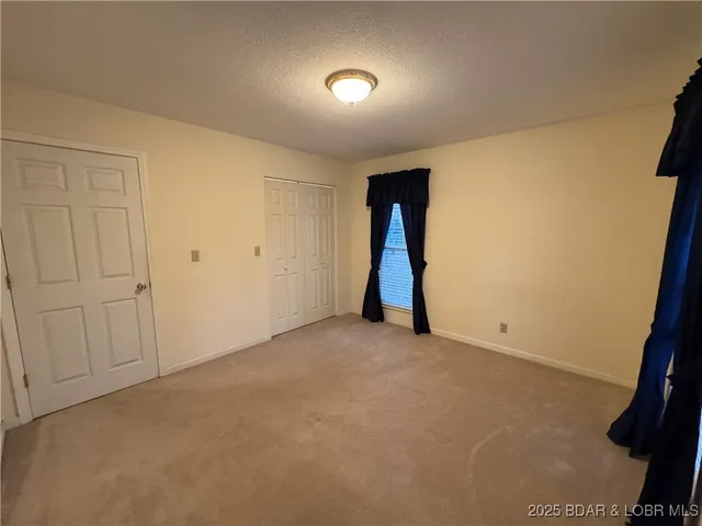 $549,000 | 22471 Hwy Mm, Versailles, MO 65084