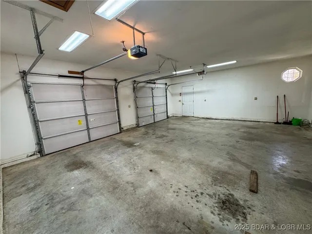 $549,000 | 22471 Hwy Mm, Versailles, MO 65084