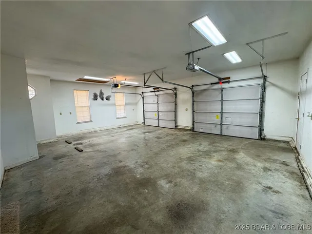 $549,000 | 22471 Hwy Mm, Versailles, MO 65084