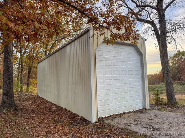 $549,000 | 22471 Hwy Mm, Versailles, MO 65084