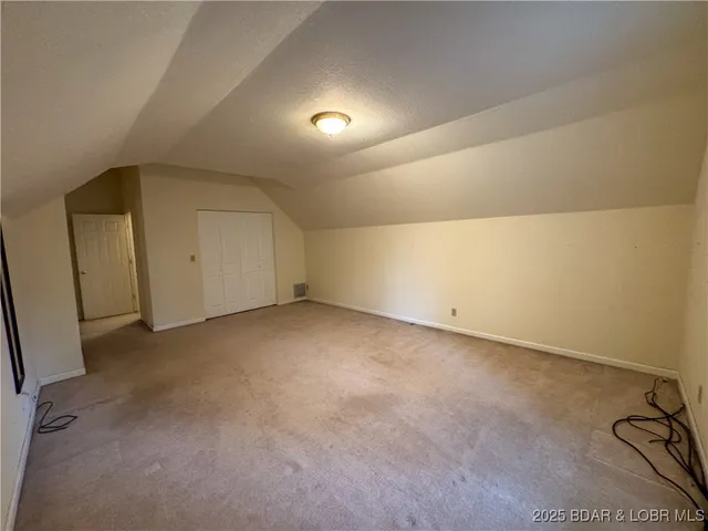 $549,000 | 22471 Hwy Mm, Versailles, MO 65084