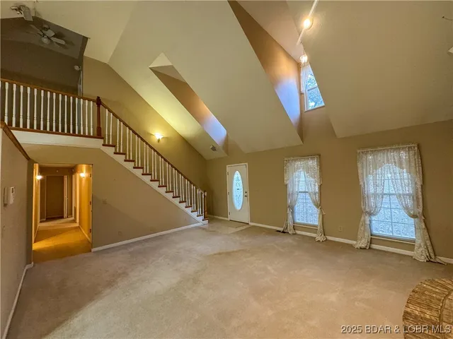 $549,000 | 22471 Hwy Mm, Versailles, MO 65084