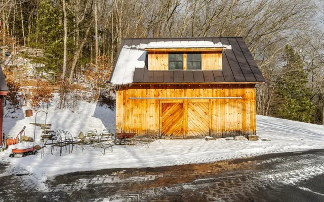 $599,000 | 95 Blackjack Xing Road, Walpole, NH 03608