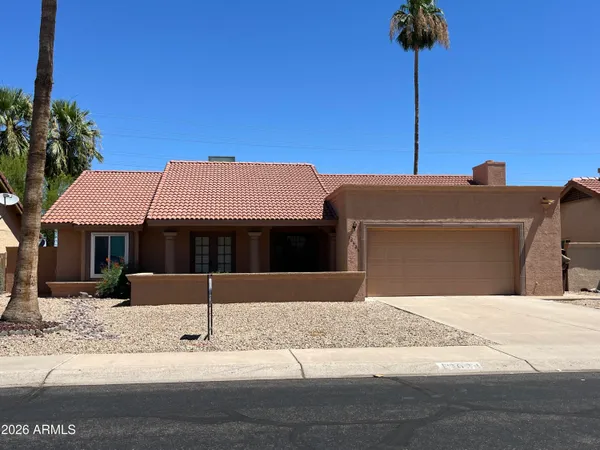 $2,000 | 10624 West Griswold Road, Peoria, AZ 85345