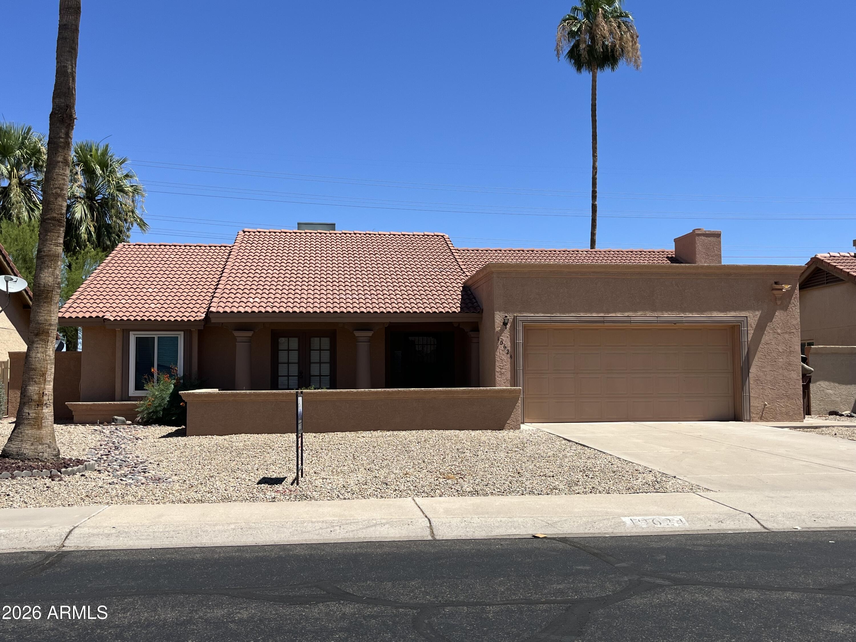 10624 West Griswold Road Peoria, AZ 85345 - Photo 1 of 28