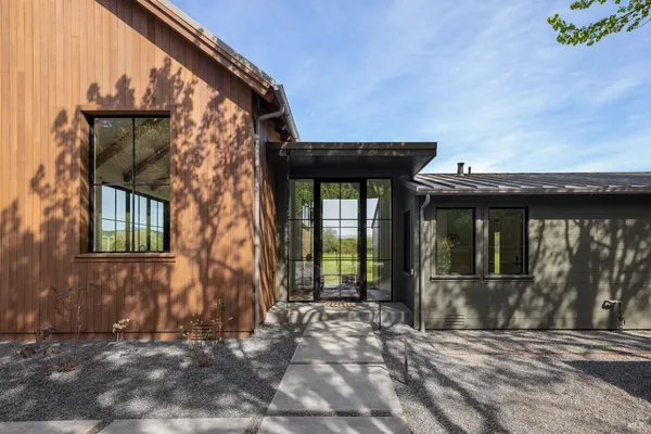 $3,500,000 | 2998 West Dry Creek Road, Healdsburg, CA 95448