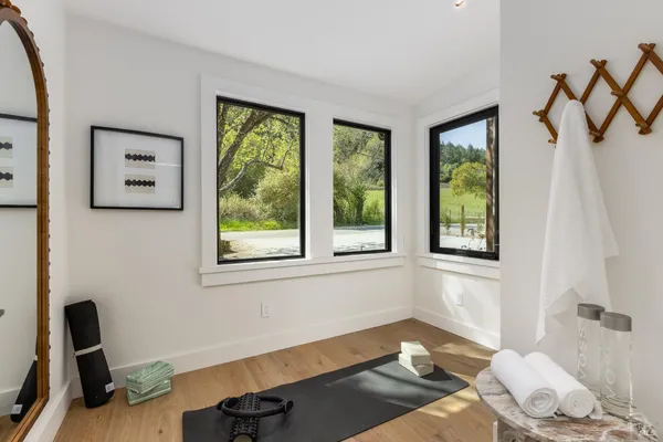 $3,500,000 | 2998 West Dry Creek Road, Healdsburg, CA 95448