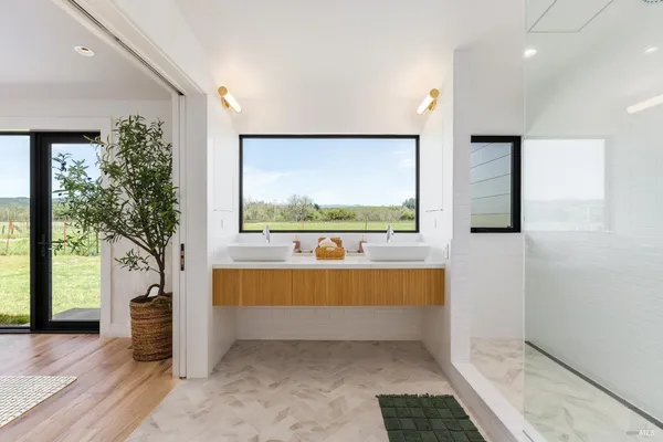 $3,500,000 | 2998 West Dry Creek Road, Healdsburg, CA 95448