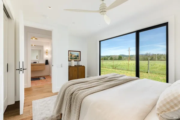 $3,500,000 | 2998 West Dry Creek Road, Healdsburg, CA 95448