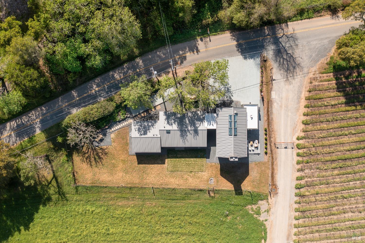 2998 West Dry Creek Road Healdsburg, CA 95448 - Photo 45 of 47