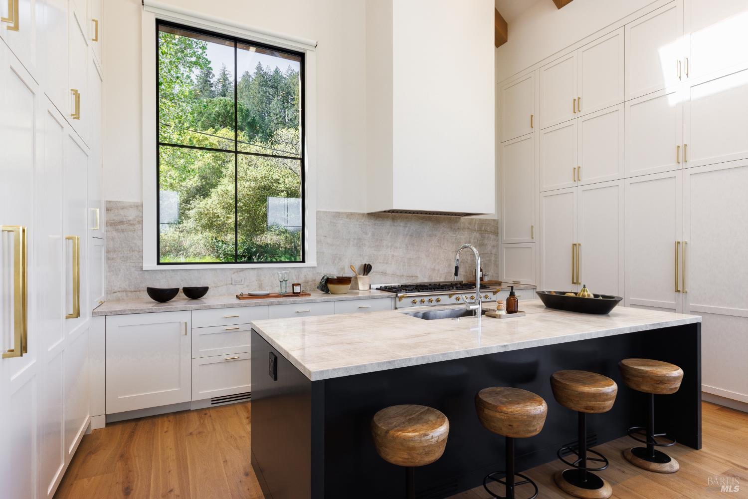 2998 West Dry Creek Road Healdsburg, CA 95448 - Photo 8 of 47